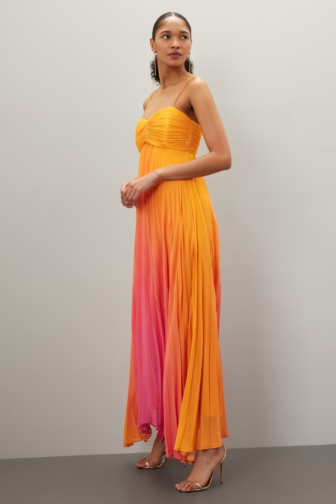 REAGAN | 1960S EVENING GOWN