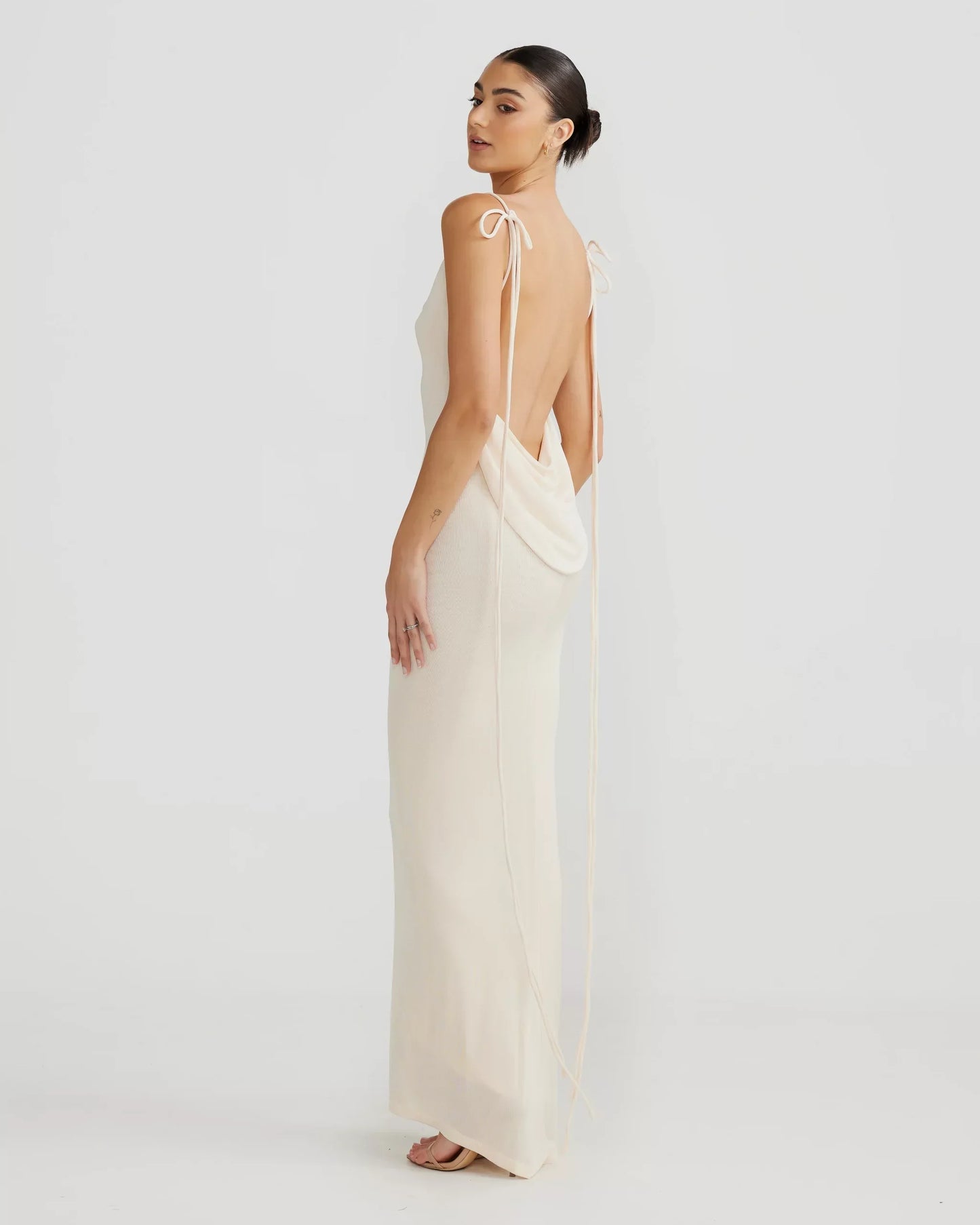CRISTINA | BACKLESS MAXI DRESS
