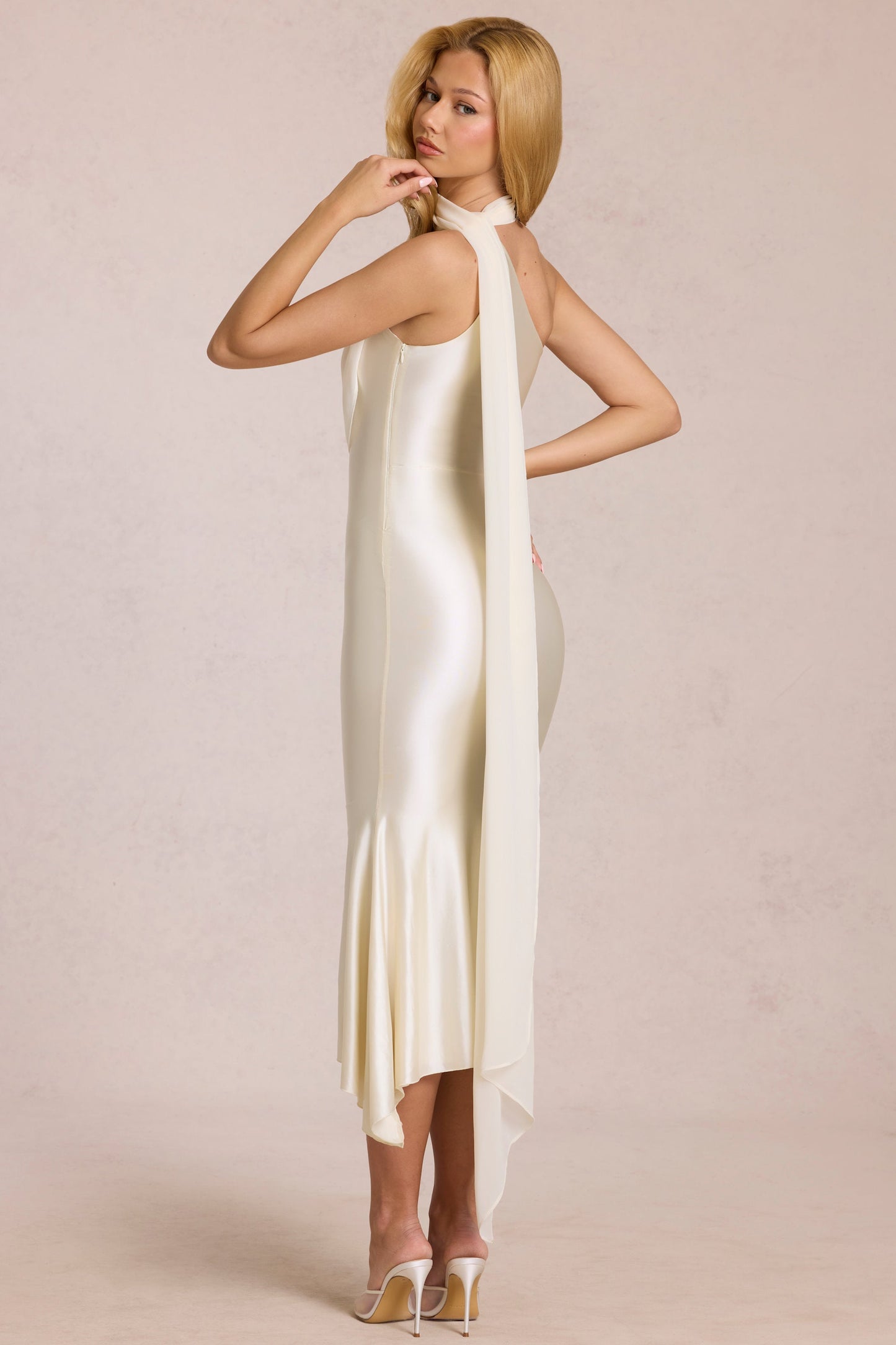 JULIANA | PLEATED V MIDI DRESS