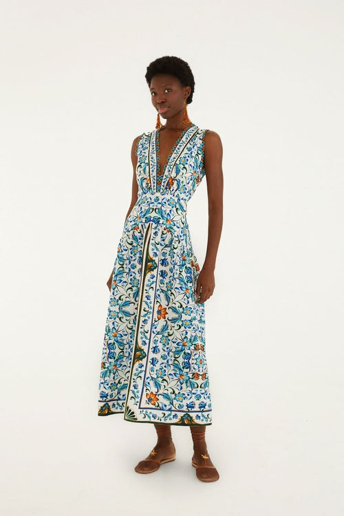 CAILIN | GRADUATION MAXI DRESS - White