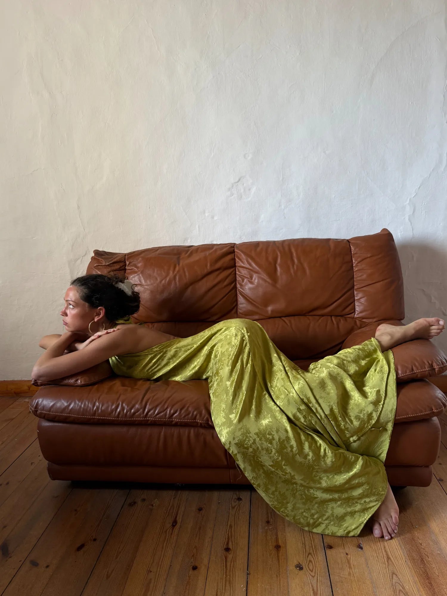 ELIZA | CREPE MIDI DRESS
