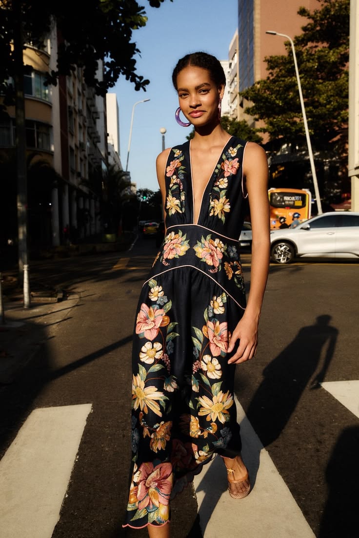 CAMILLE | FLORAL MIDI DRESS - Blue