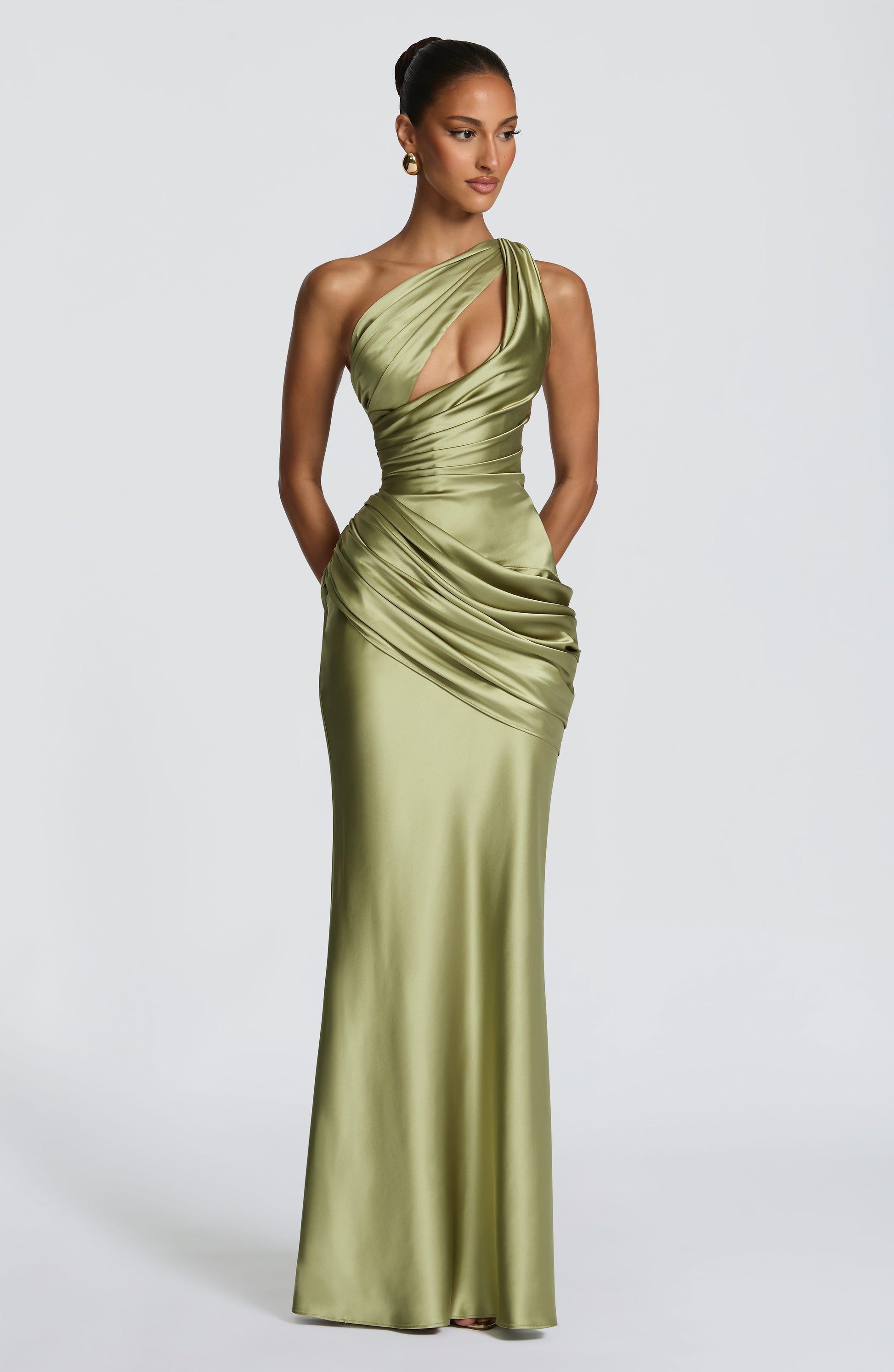 HELENA | CUTOUT PLUNGE MAXI DRESS