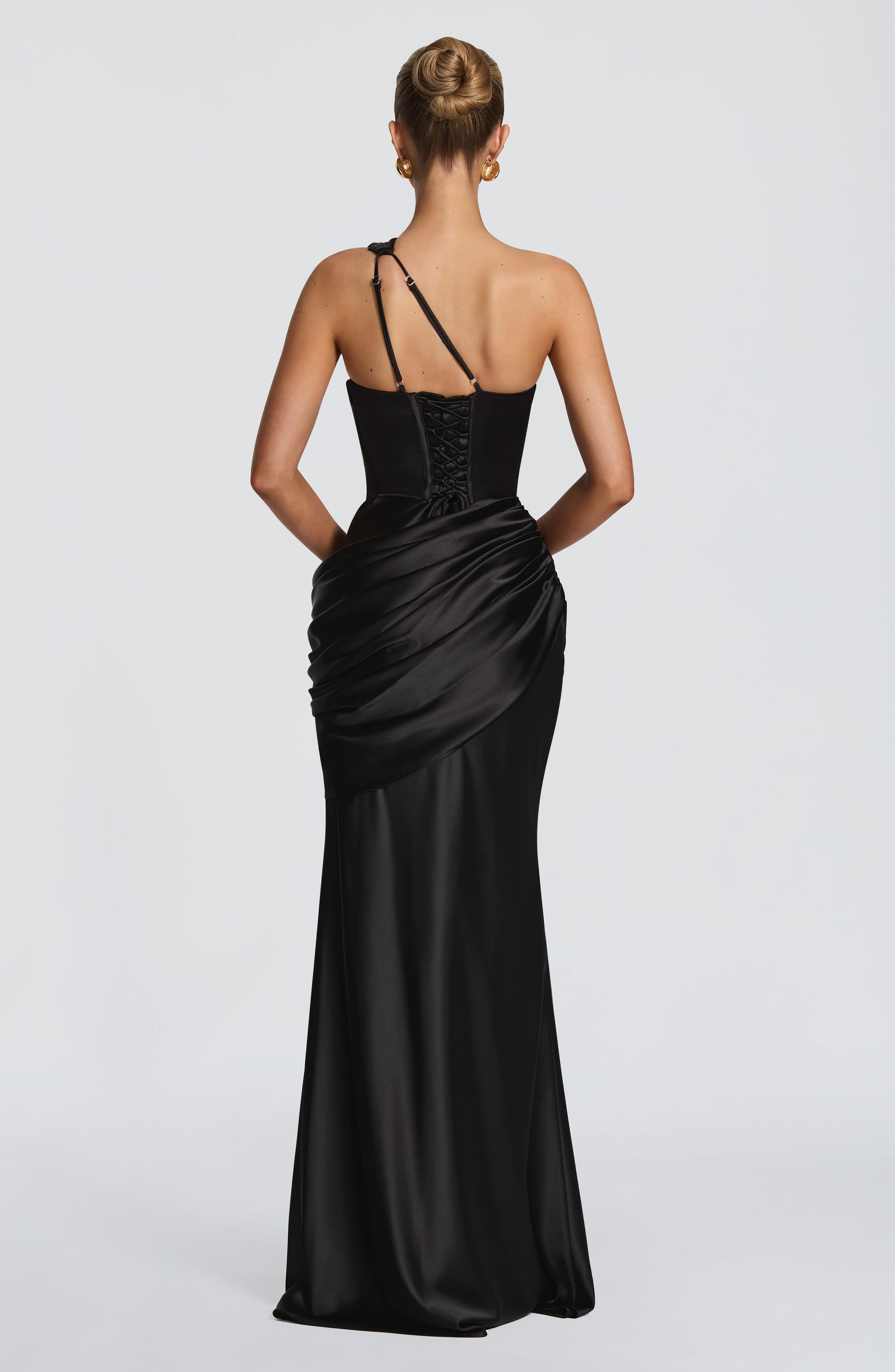 HELENA | CUTOUT PLUNGE MAXI DRESS
