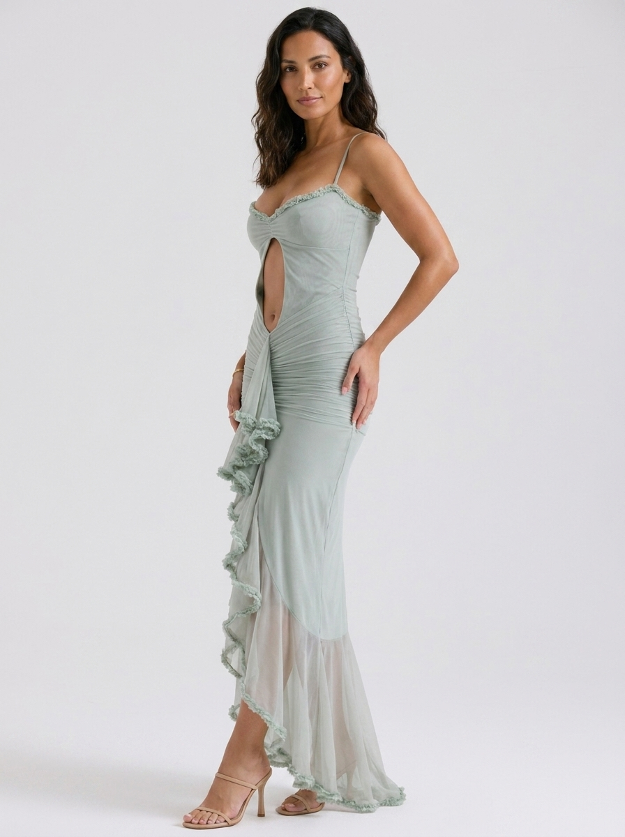 FREYA | CUTOUT SWEETHEART MAXI DRESS
