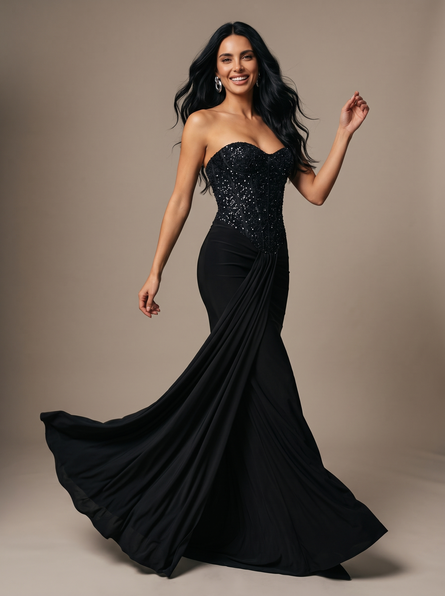 HENLEY | STRAPLESS EVENING GOWN - Black