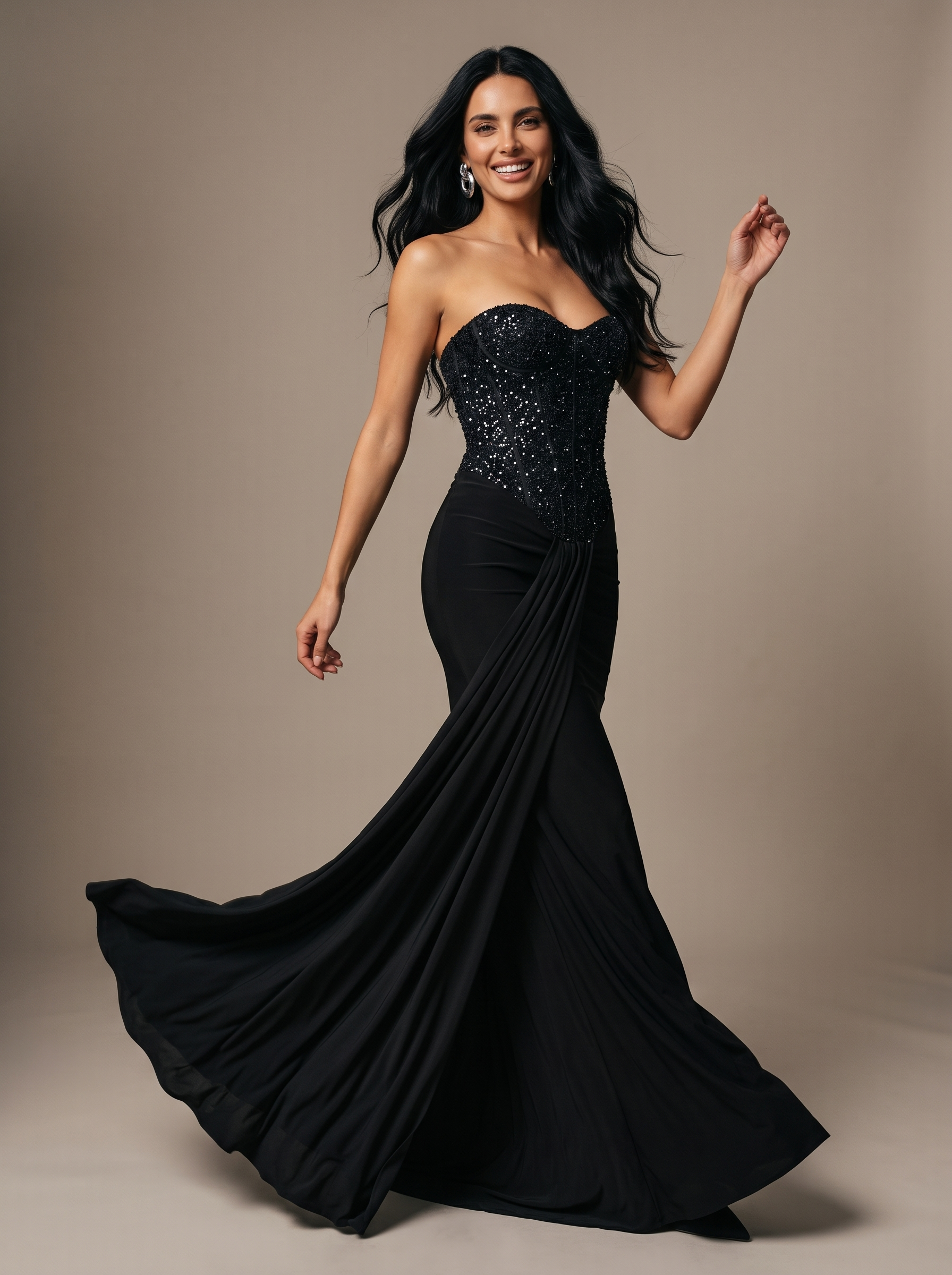 HENLEY | STRAPLESS EVENING GOWN - Black