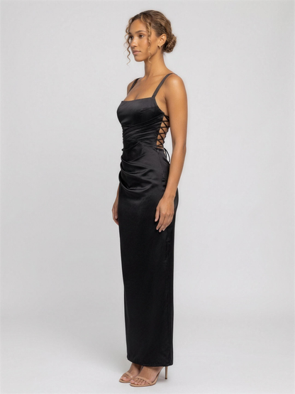 BAILEY | RED MAXI DRESS - Black