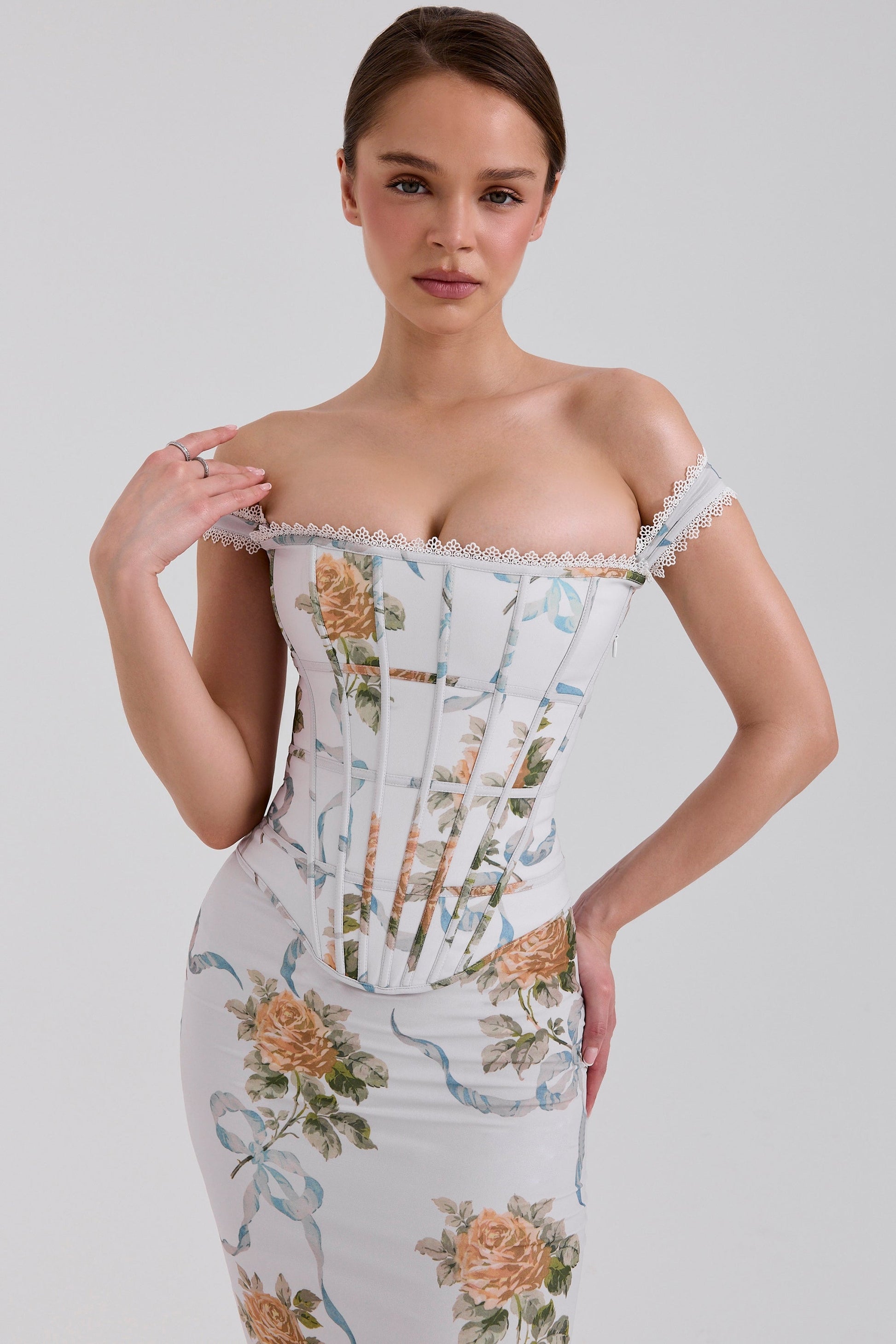 KEIRA | FLORAL BACKLESS MAXI DRESS