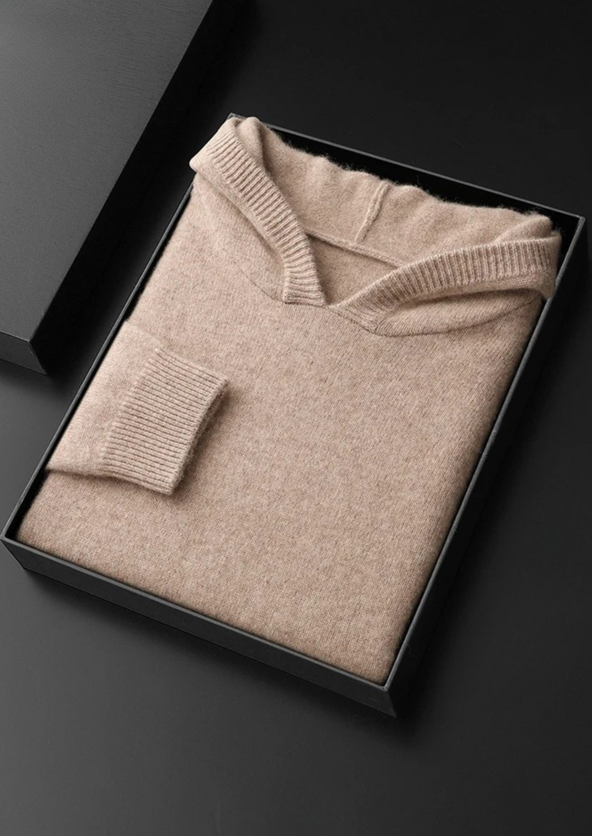 ADRIAN | HOODED SWEATER