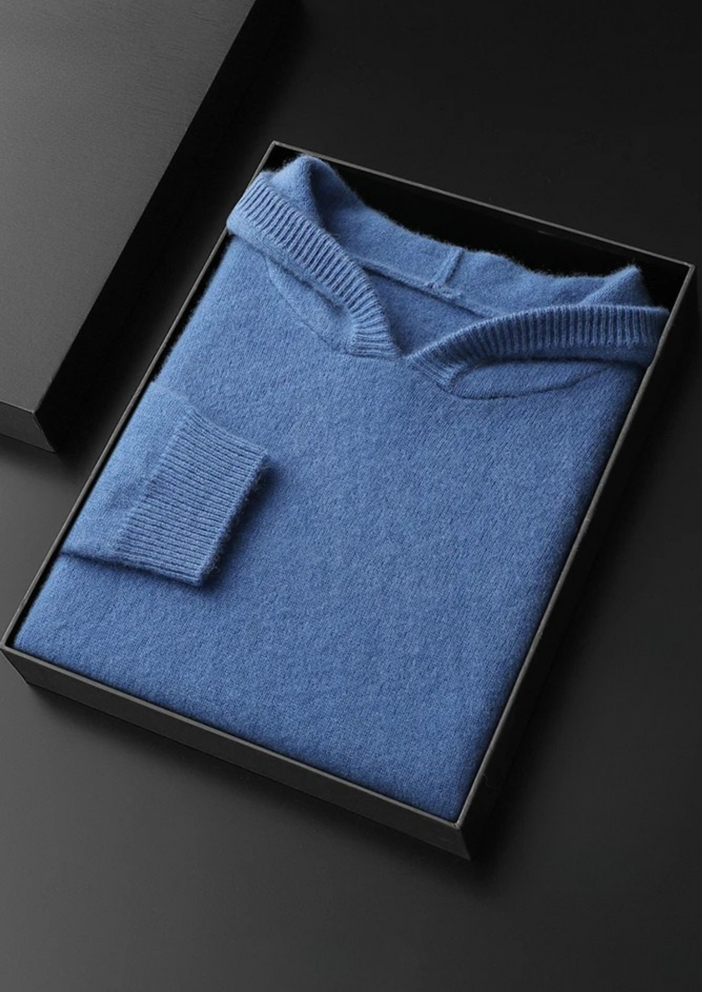 ADRIAN | HOODED SWEATER