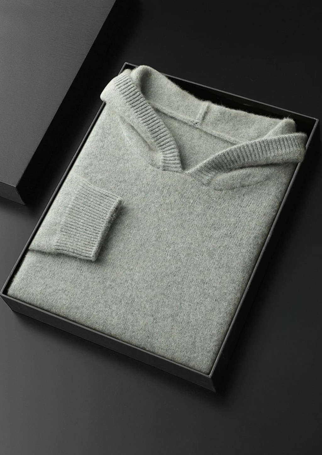ADRIAN | HOODED SWEATER