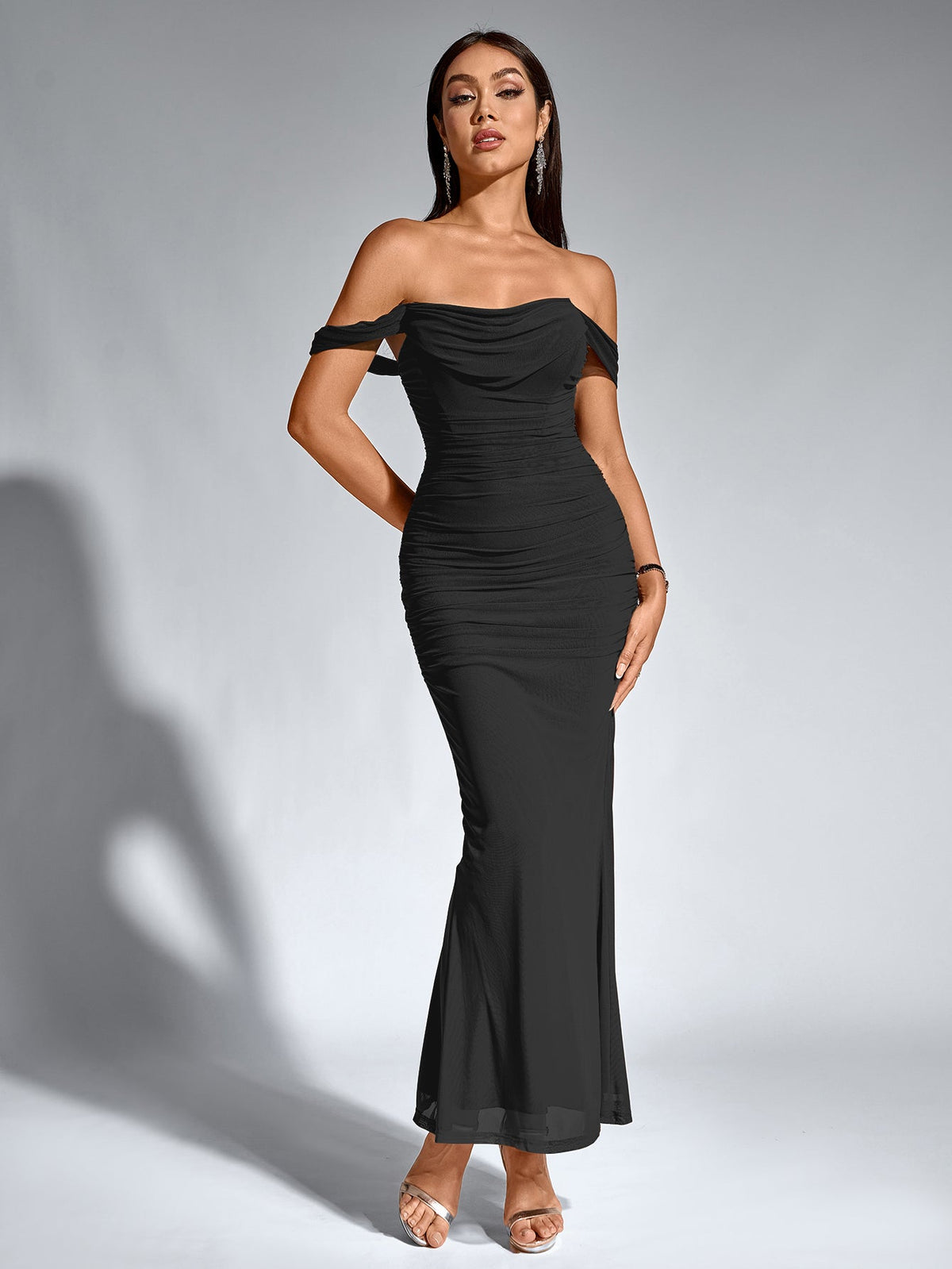 ALIDA | OFF SHOULDER MAXI DRESS - Black