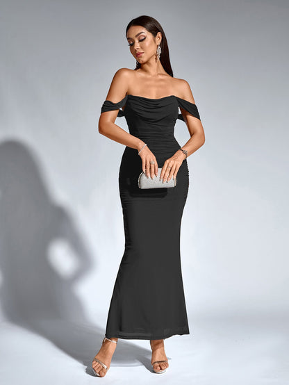 ALIDA | OFF SHOULDER MAXI DRESS - Black