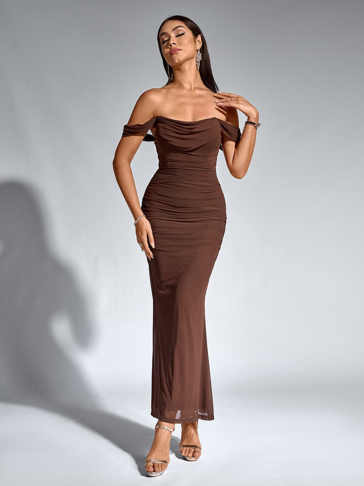 ALIDA | OFF SHOULDER MAXI DRESS - Chocolate Brown