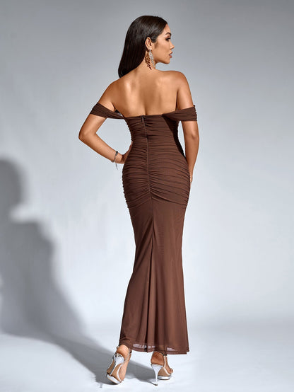 ALIDA | OFF SHOULDER MAXI DRESS - Chocolate Brown