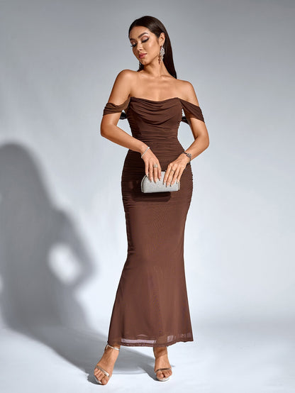 ALIDA | OFF SHOULDER MAXI DRESS - Chocolate Brown