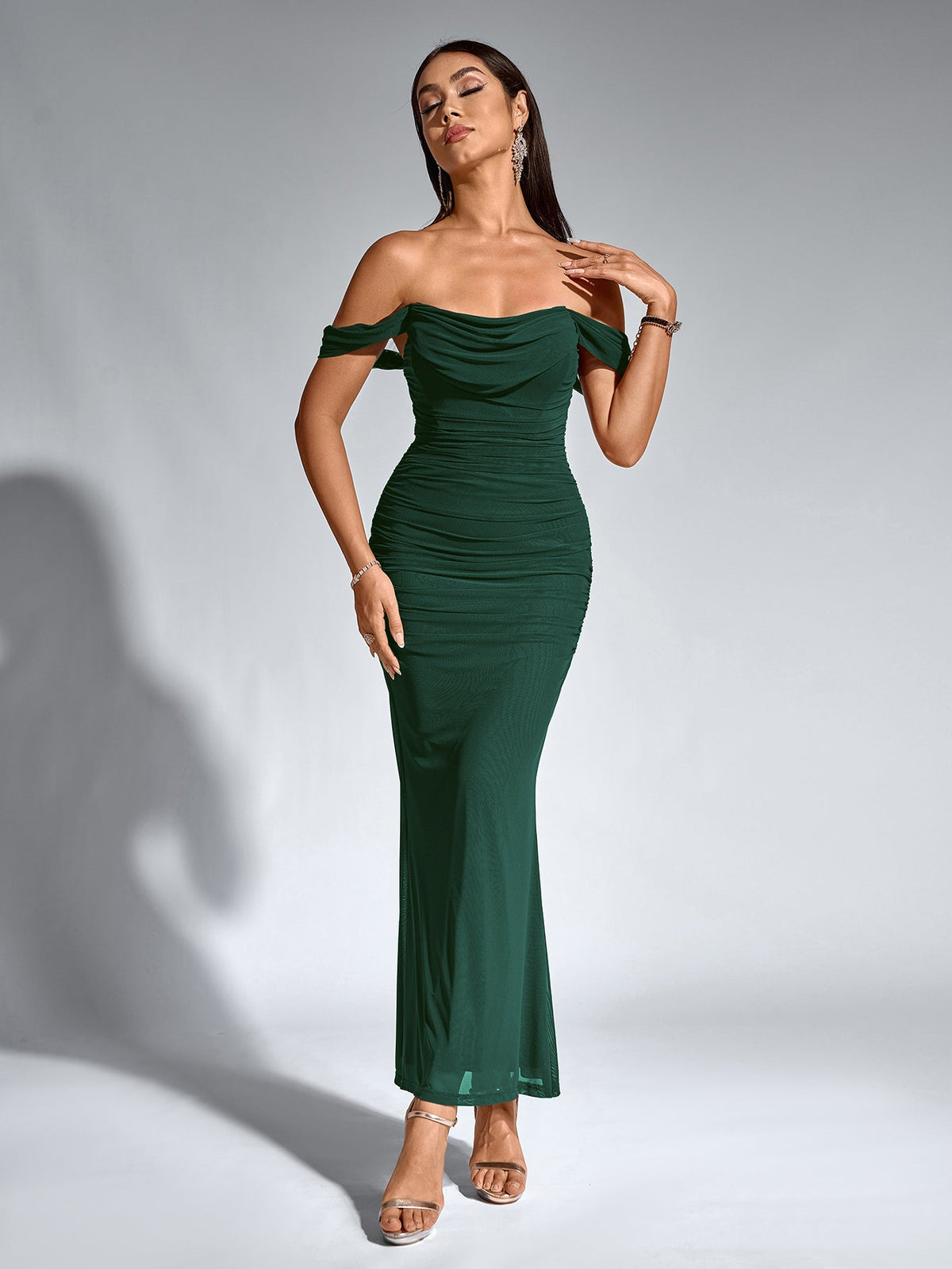 ALIDA | OFF SHOULDER MAXI DRESS - Dark Green