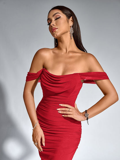 ALIDA | OFF SHOULDER MAXI DRESS - Red