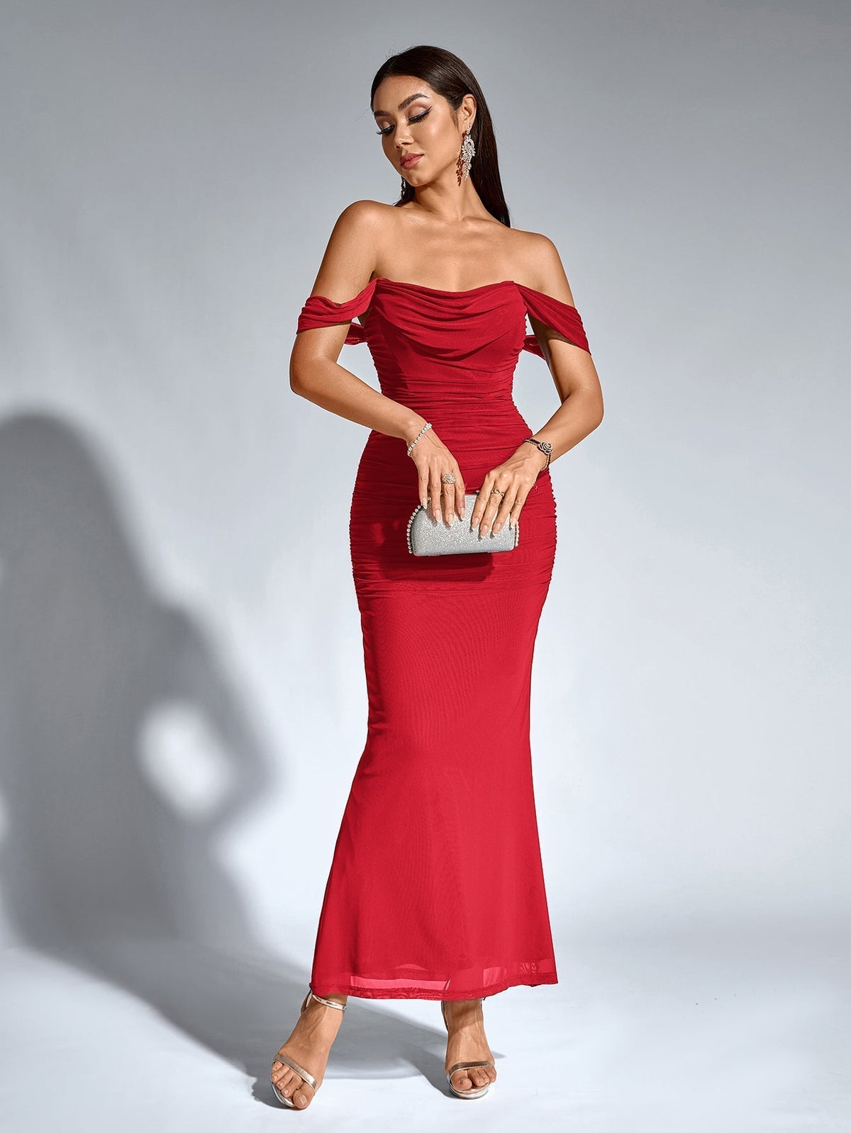 ALIDA | OFF SHOULDER MAXI DRESS - Red