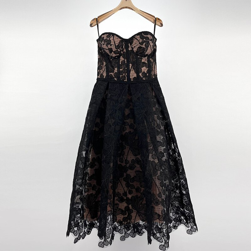 AMARANTE | EMBROIDERED STRAPLESS MIDI DRESS - Black