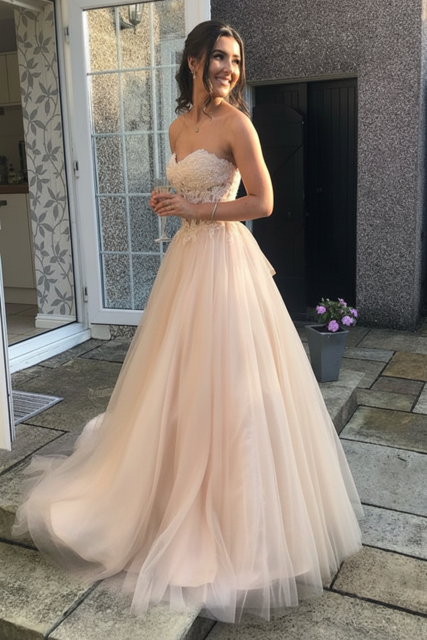 ANTHEA | LACE TULLE GOWN - Champagne