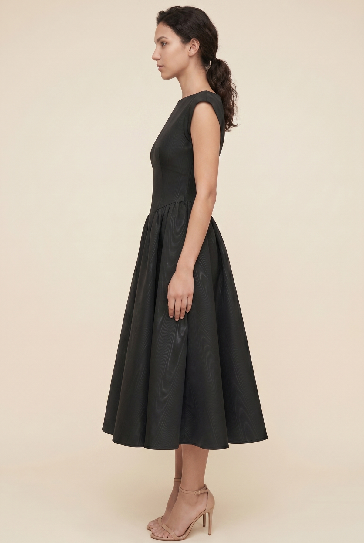BERNADETTE | CAP SLEEVE MIDI DRESS - Black