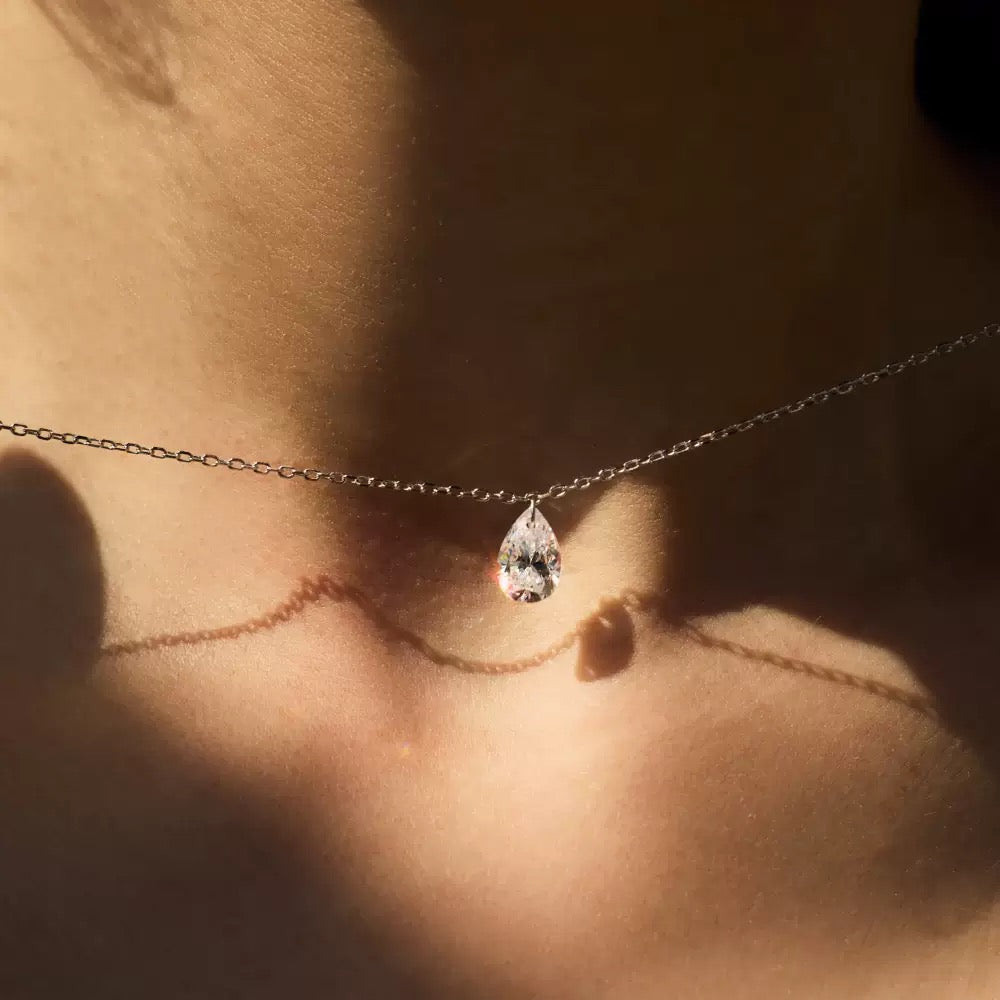 CERIDWEN | PEAR DROP NECKLACE - Silver