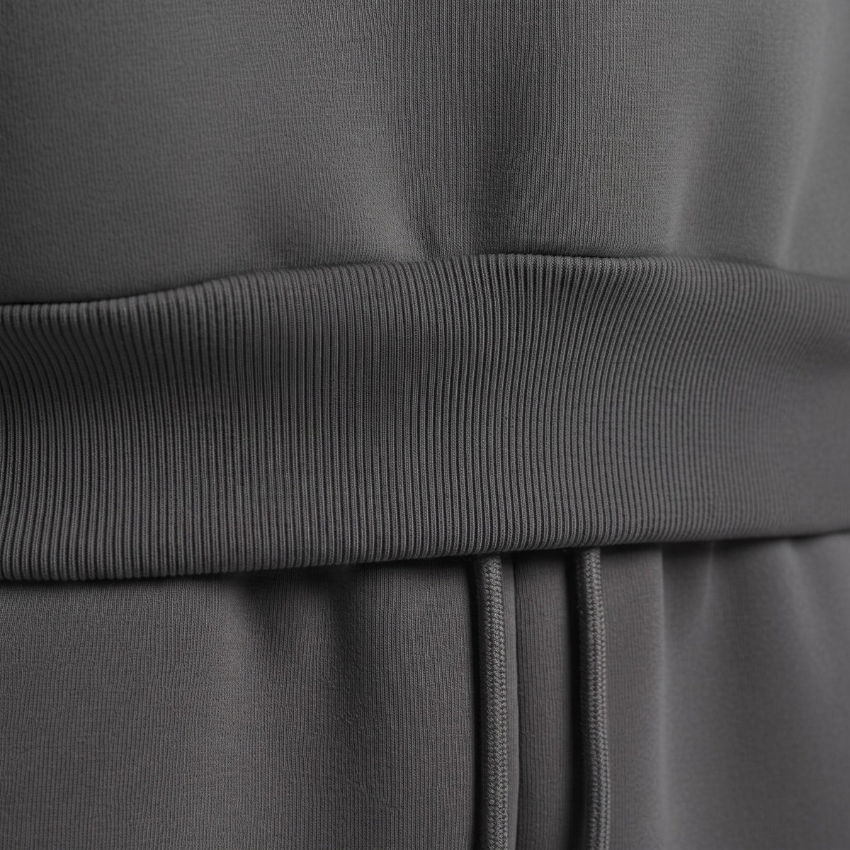 CYRUS | RELAXED HOODED TRACKSUIT