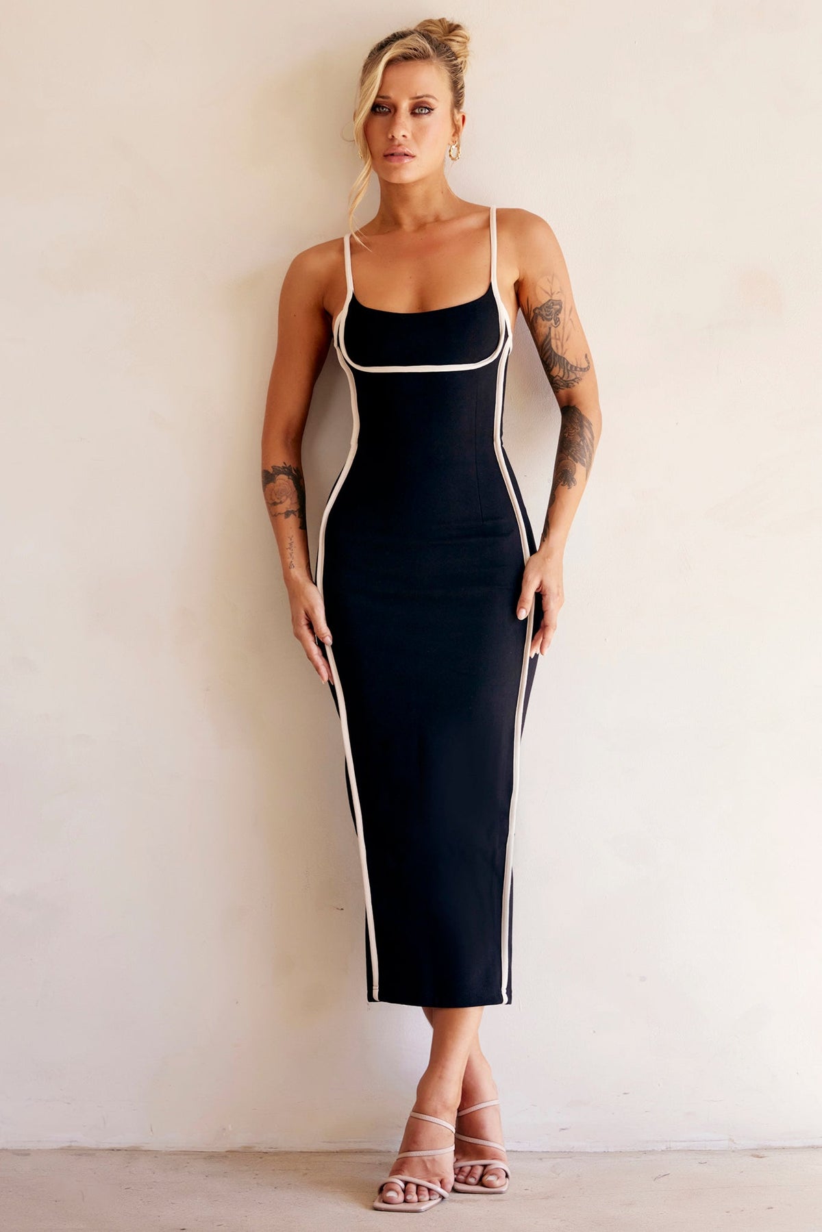ELEONORA | BODYCON MIDI DRESS - Black