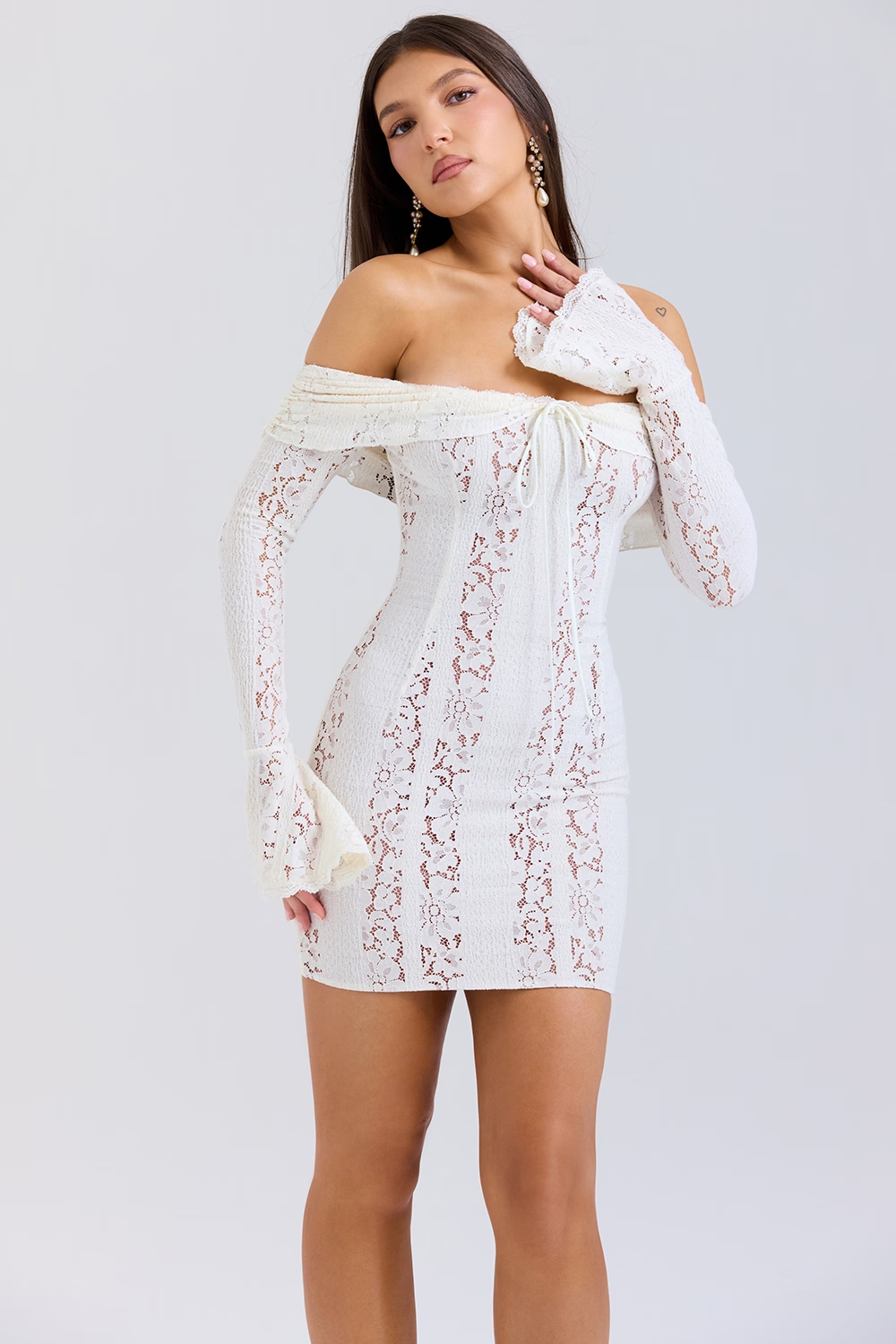 ELISABETH | OFF SHOULDER MINI DRESS - Ivory