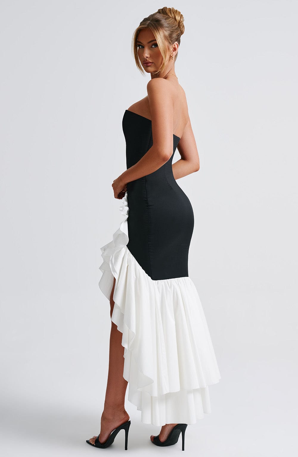 ESPERANZA | RUFFLE MAXI DRESS - Black and White
