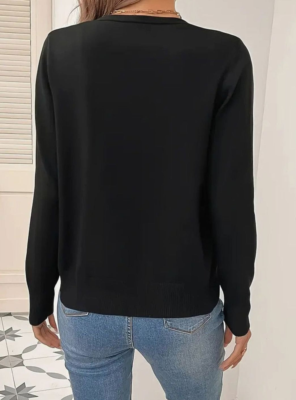 GINNY | V-NECK BUTTON FRONT CARDIGAN - Black