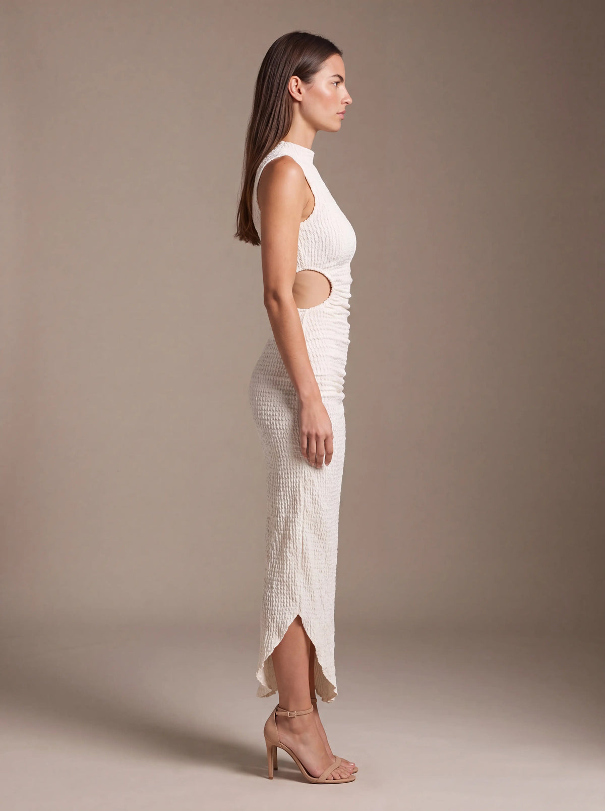 GISELA | CUTOUT MAXI DRESS - Ivory
