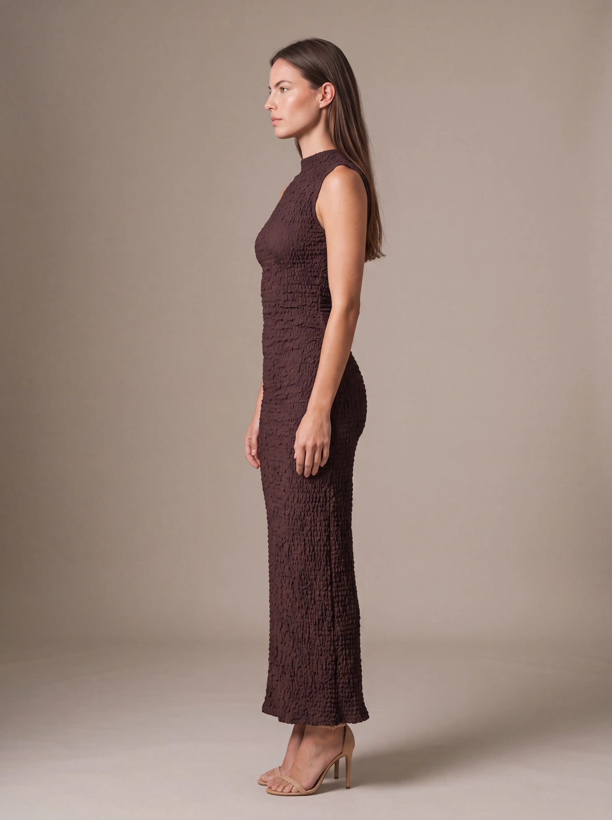 GISELA | CUTOUT MAXI DRESS - Plum Brown