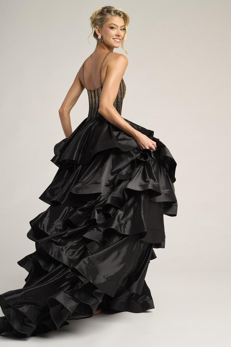 GWYNETH | TIERED RUFFLE GOWN - Red