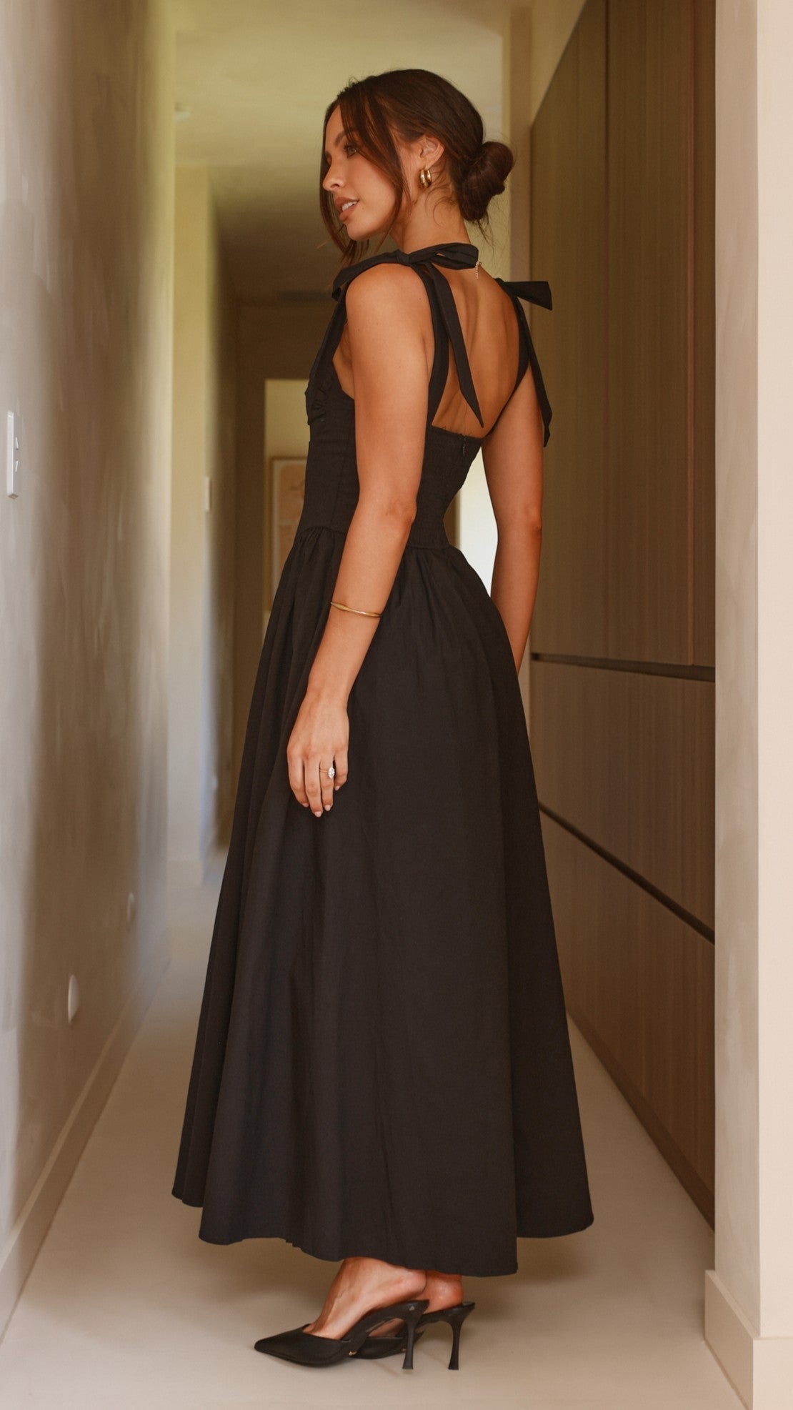 HAISLEY | TIE STRAP MIDI DRESS - Black