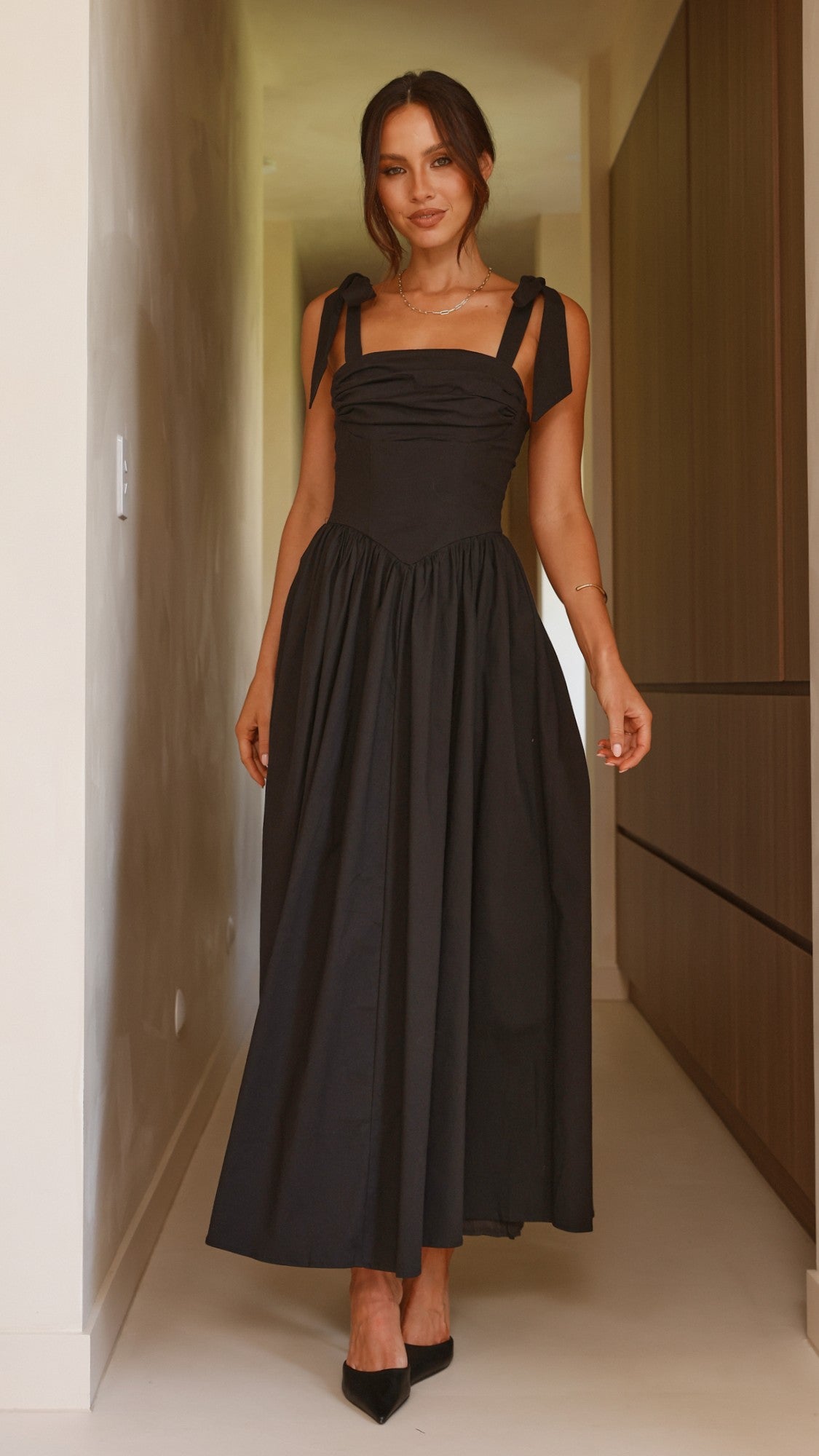 HAISLEY | TIE STRAP MIDI DRESS - Black