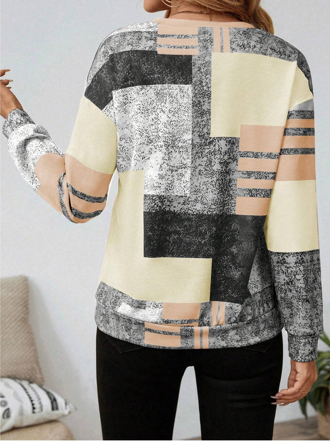 HAYWORTH | COLORBLOCK PATCHWORK PRINT SWEATSHIRT - Pale Yellow