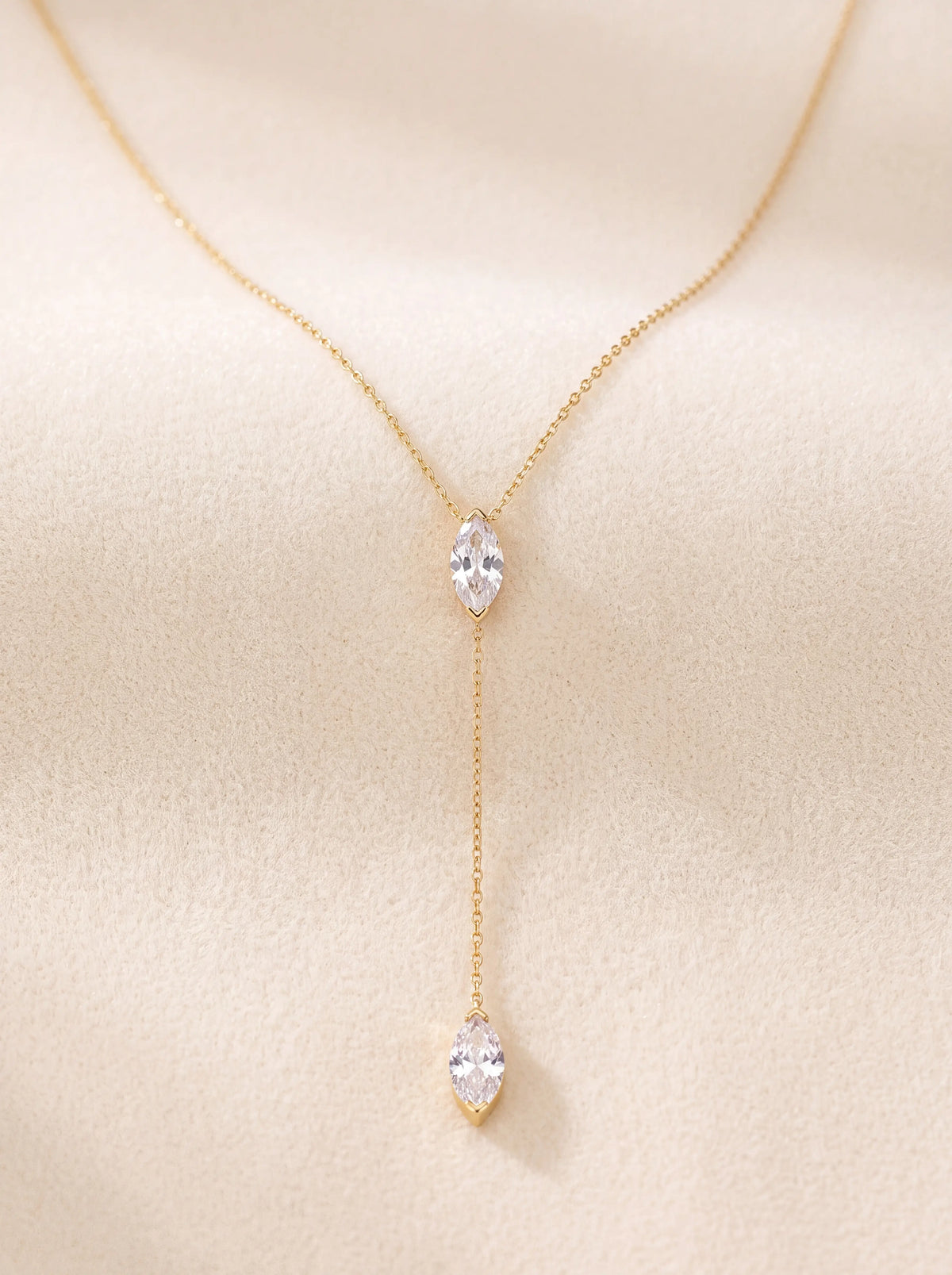 HELIA | MARQUISE LARIAT NECKLACE - Gold