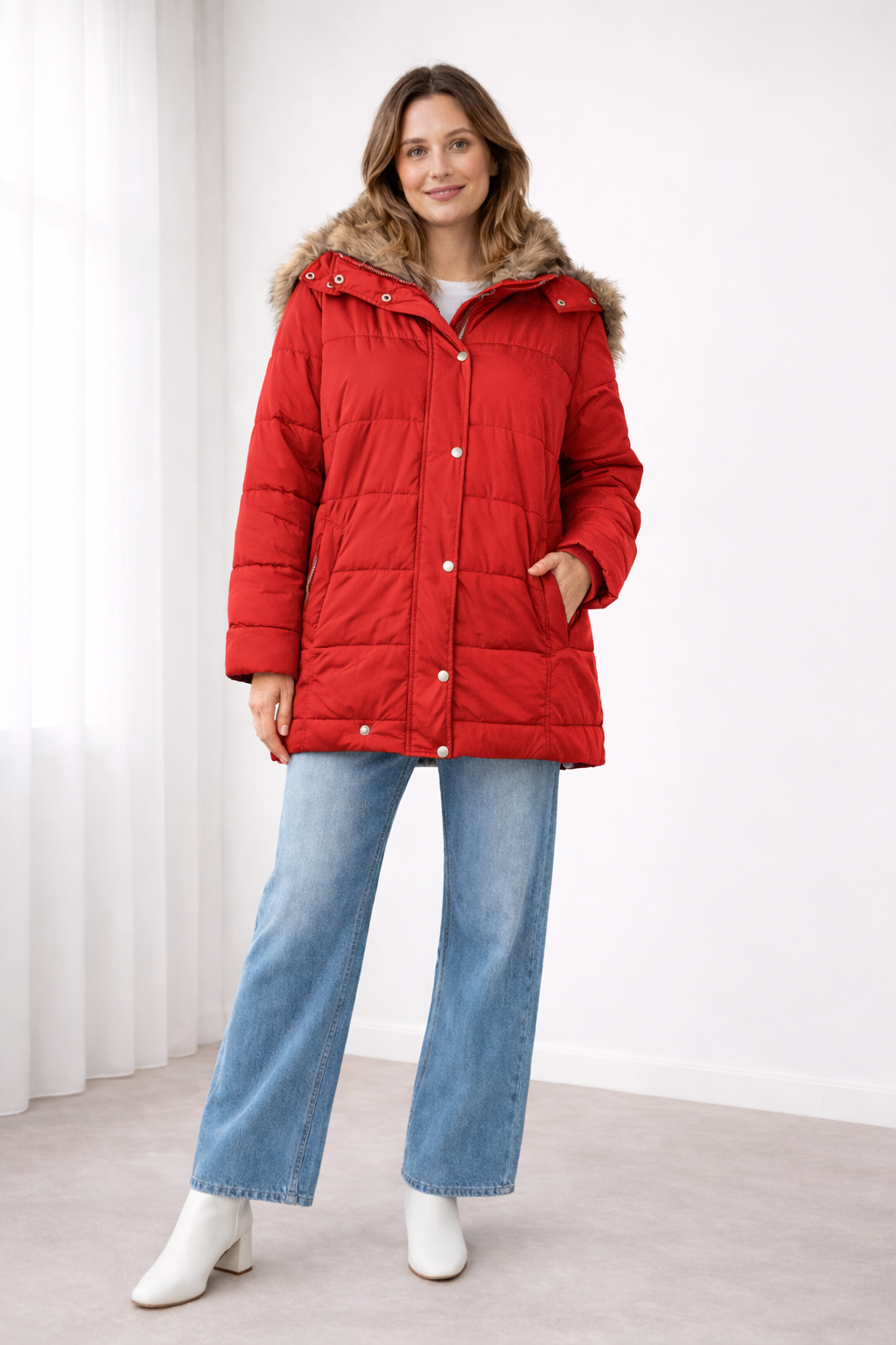 ILANA | FAUX FUR HOODED PUFFER JACKET - Red