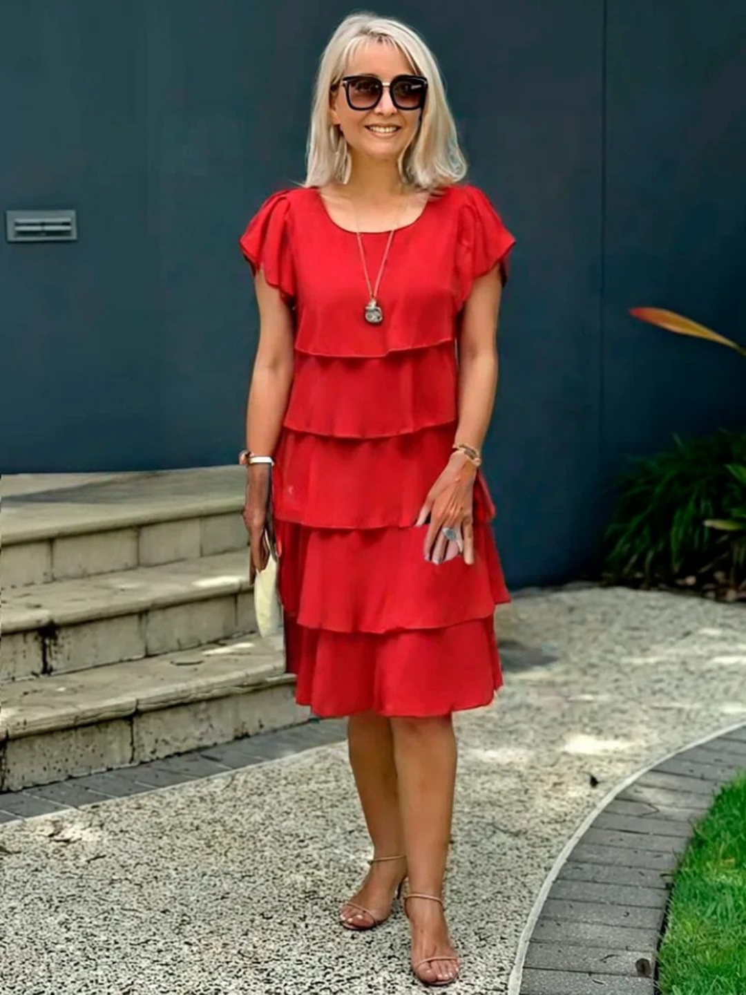 IMOGENE | TIERED FLUTTER SLEEVE MIDI DRESS - Red