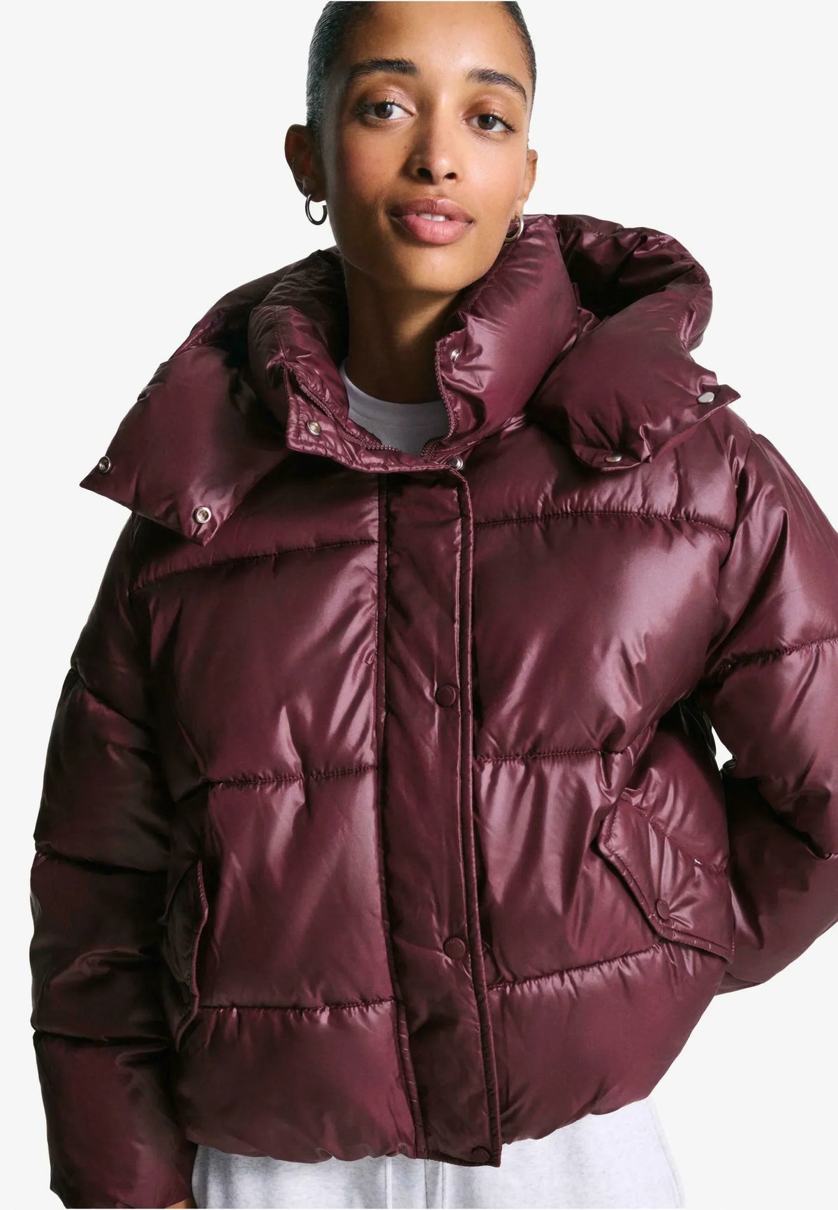 INEZ | HIGH SHINE PUFFER JACKET - Burgundy