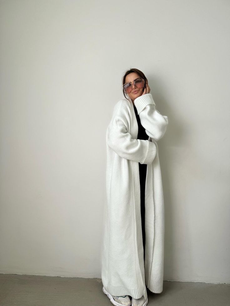 JANINE | OVERSIZED LONGLINE CABLE KNIT CARDIGAN - White