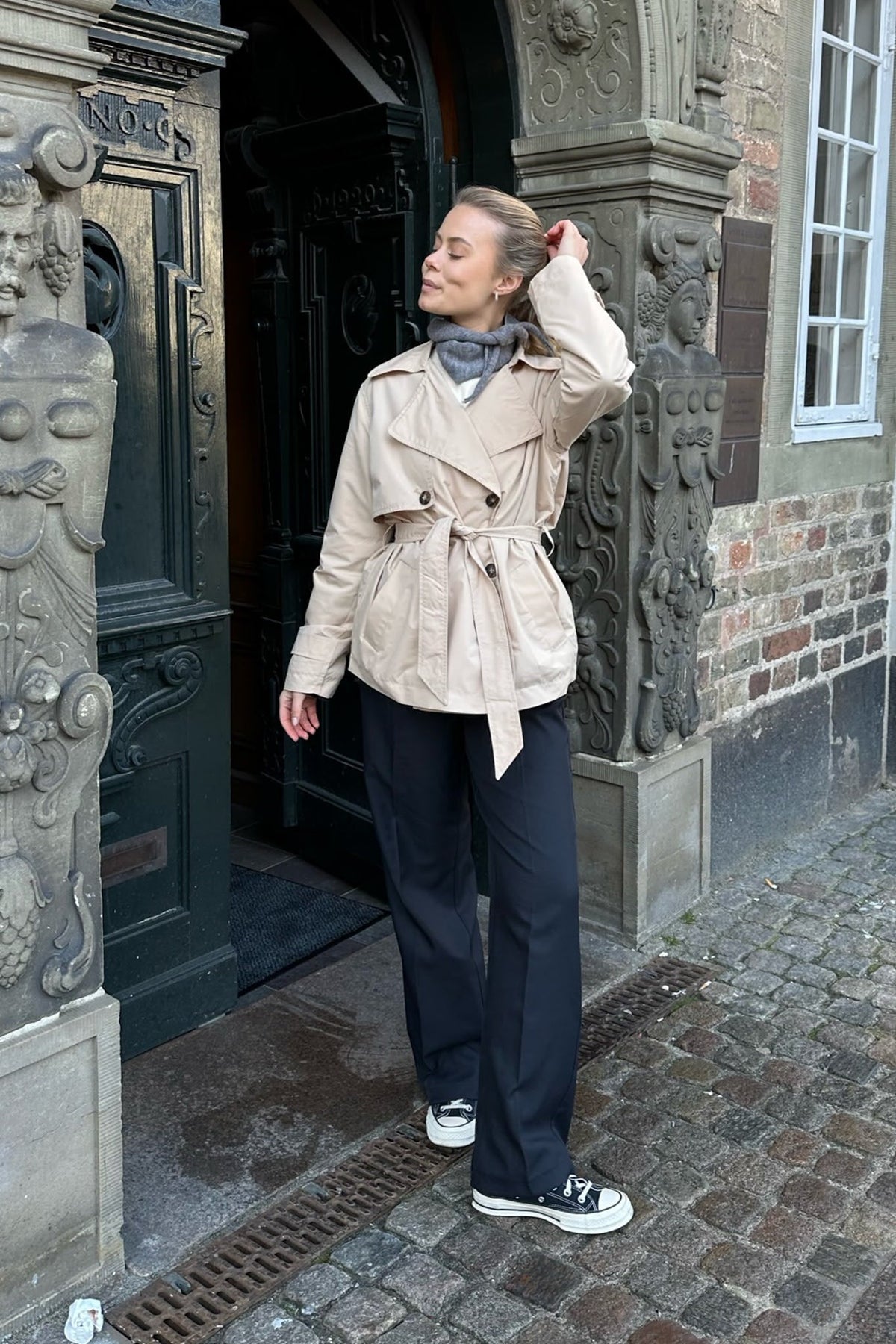 JORENE | DOUBLE-BREASTED TRENCH COAT - Beige