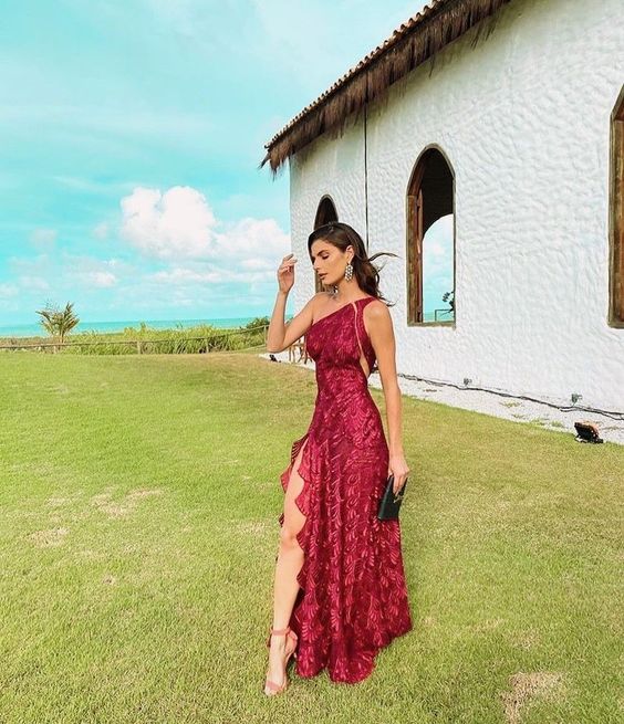 JOSIANE | ONE SHOULDER LACE MAXI DRESS - Wine