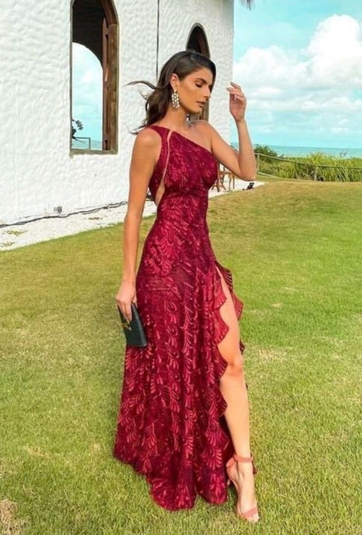 JOSIANE | ONE SHOULDER LACE MAXI DRESS - Wine