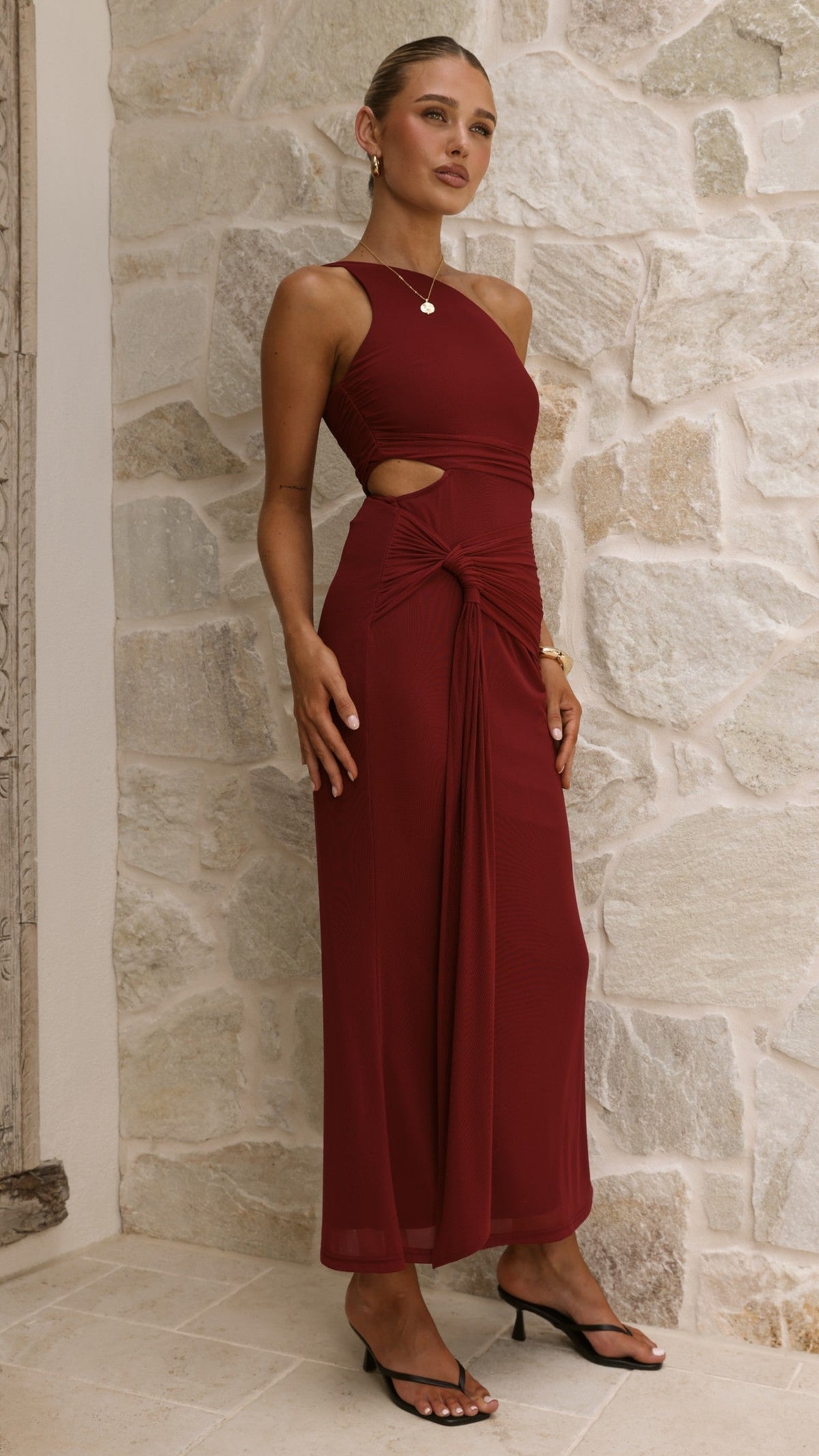KOURT | CUTOUT MAXI DRESS - Wine Red