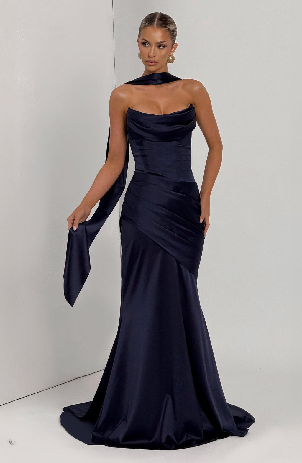 MORWEN | STRAPLESS COWL SATIN MAXI DRESS - Navy