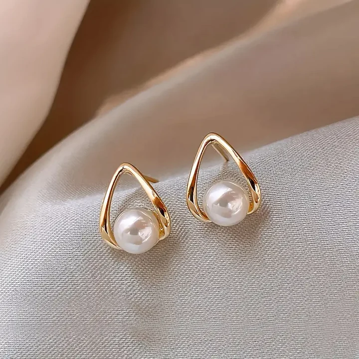 NERINA | GOLD PEARL LOOP EARRINGS - Gold